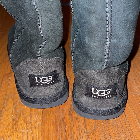 UGG®Women's K Classic Tall Black boots - Picture 5 of 7